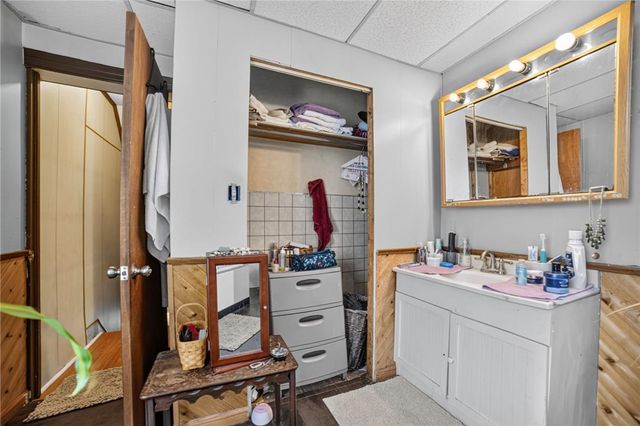 142 2nd Street, Catasauqua Boro, PA 18032