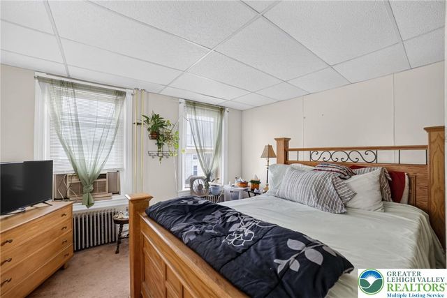 142 2nd Street, Catasauqua Boro, PA 18032