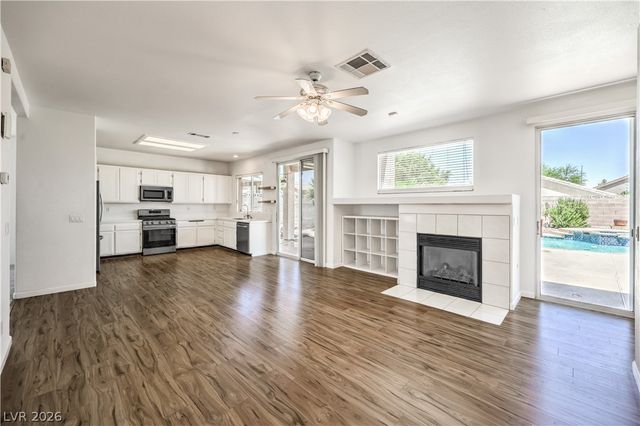 832 Quicksand Lane, North Las Vegas, NV 89032