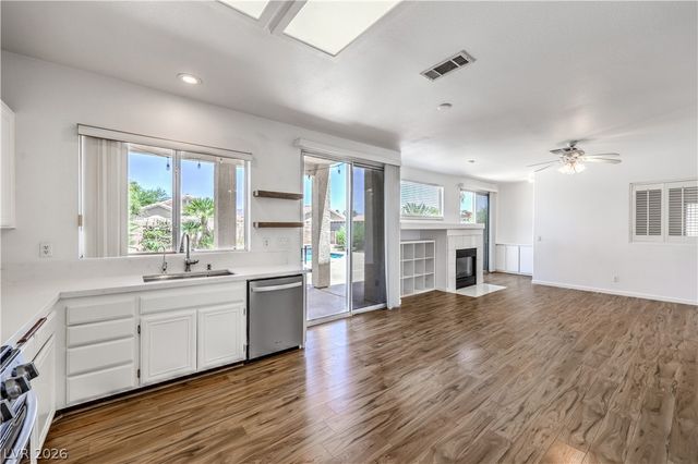832 Quicksand Lane, North Las Vegas, NV 89032