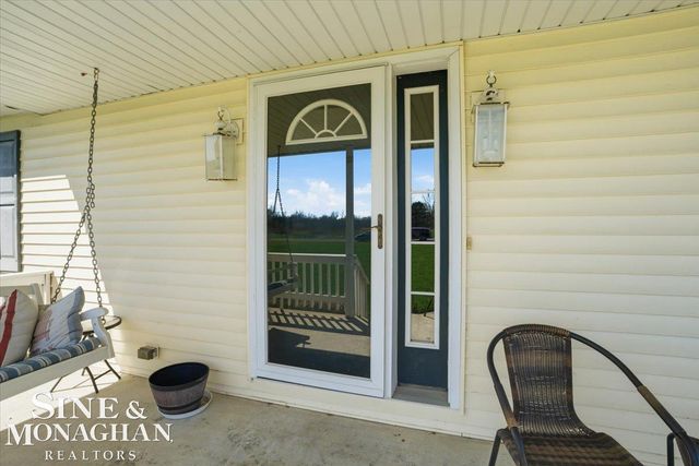 2024 Deer Meadow Lane, St Clair Twp, MI 48079