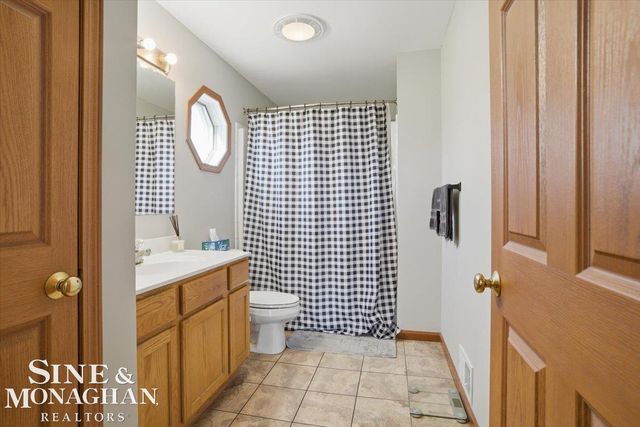 2024 Deer Meadow Lane, St Clair Twp, MI 48079