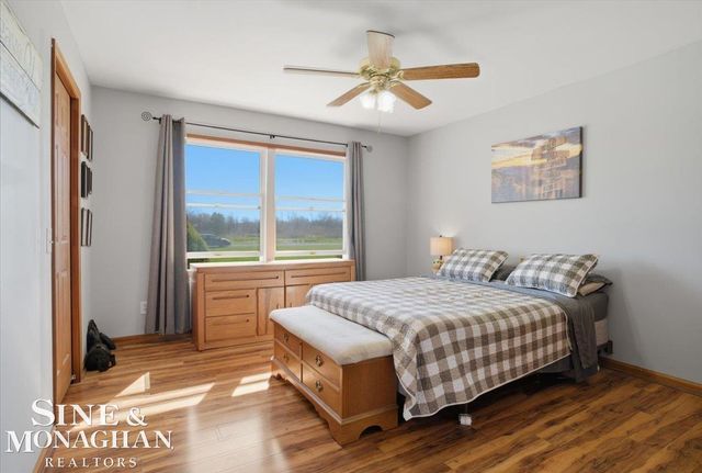 2024 Deer Meadow Lane, St Clair Twp, MI 48079