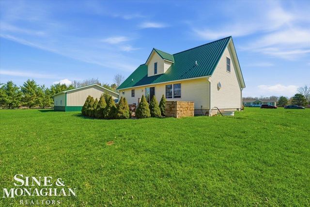 2024 Deer Meadow Lane, St Clair Twp, MI 48079