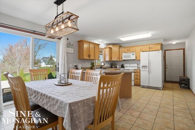 2024 Deer Meadow Lane, St Clair Twp, MI 48079