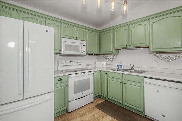 1335 SE 6th Street 304, Grimes, IA 50111