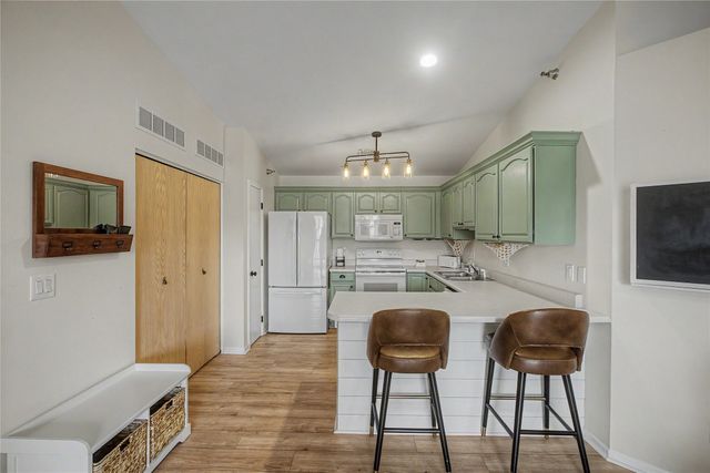 1335 SE 6th Street 304, Grimes, IA 50111