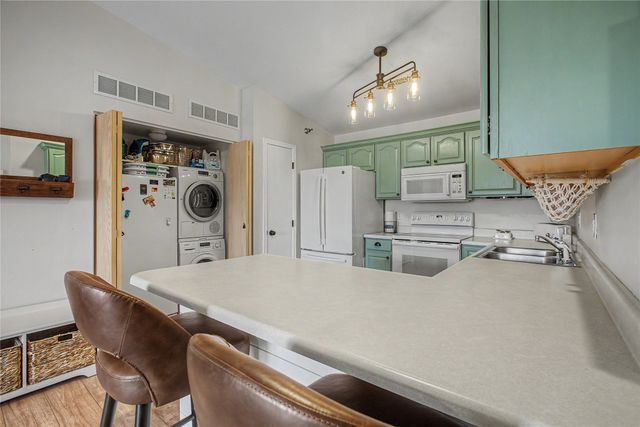 1335 SE 6th Street 304, Grimes, IA 50111