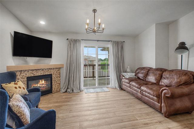 1335 SE 6th Street 304, Grimes, IA 50111