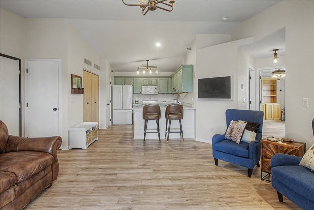 1335 SE 6th Street 304, Grimes, IA 50111