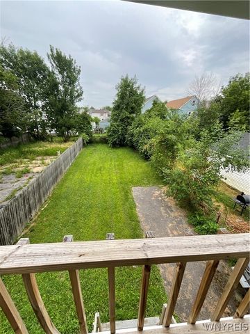24 Philadelphia Street, Buffalo, NY 14207