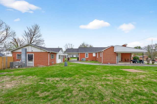 151 3rd Ave, Cookeville, TN 38506