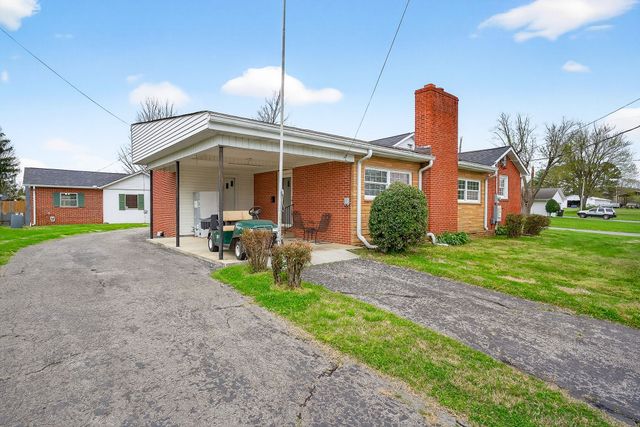 151 3rd Ave, Cookeville, TN 38506