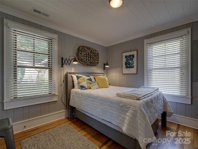 49 King Street, Brevard, NC 28712