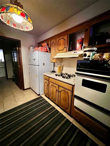 4004 Terry Way, Del City, OK 73115