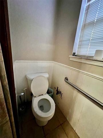 4004 Terry Way, Del City, OK 73115