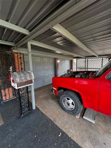 4004 Terry Way, Del City, OK 73115