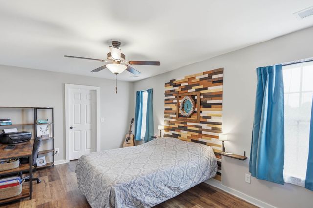 204 Emmett Dr, White House, TN 37188