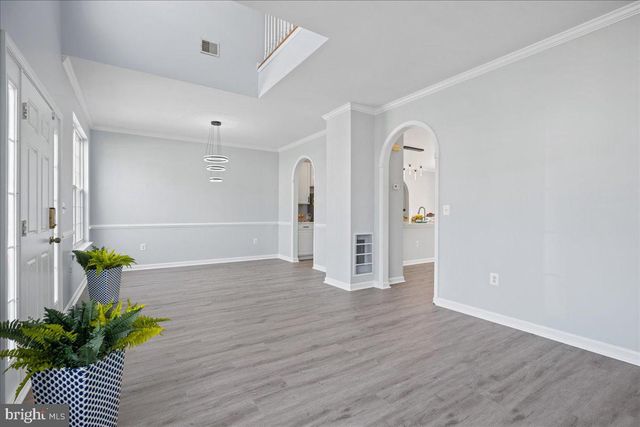 10209 WARFIELD ST, White Plains, MD 20695