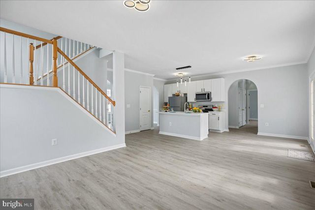 10209 WARFIELD ST, White Plains, MD 20695