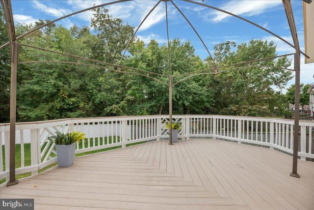 10209 WARFIELD ST, White Plains, MD 20695