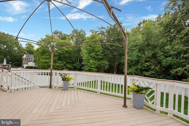 10209 WARFIELD ST, White Plains, MD 20695