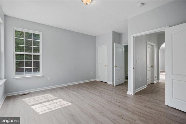 10209 WARFIELD ST, White Plains, MD 20695