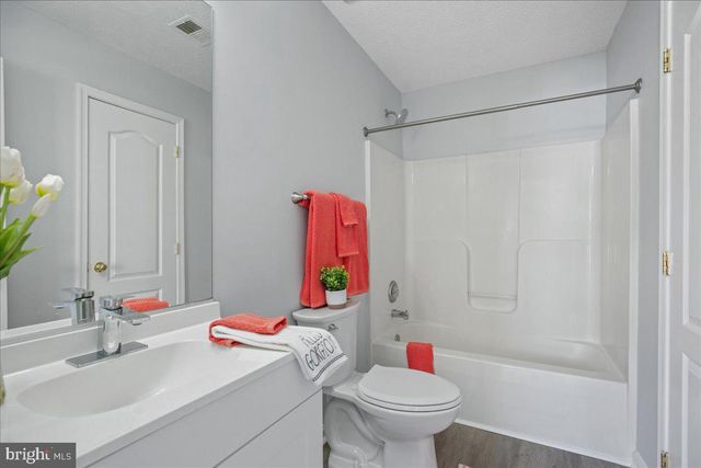 10209 WARFIELD ST, White Plains, MD 20695