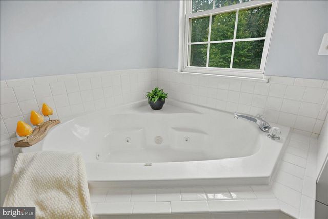 10209 WARFIELD ST, White Plains, MD 20695