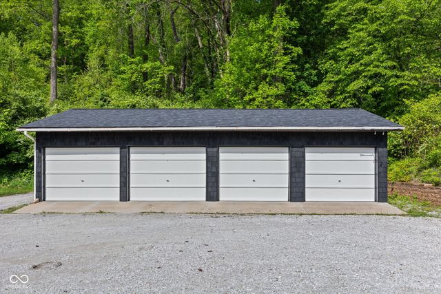 1940 N River Road, West Lafayette, IN 47906