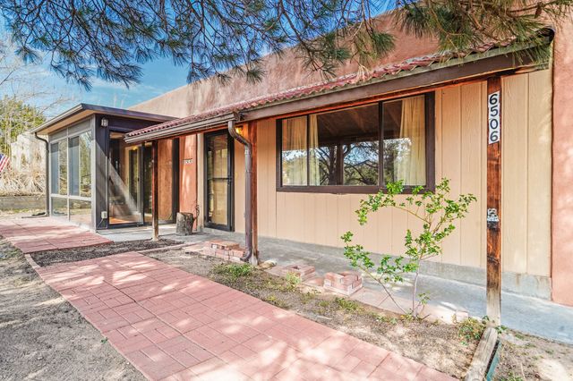 6506 Hoochaneetsa Boulevard, Cochiti Lake, NM 87083