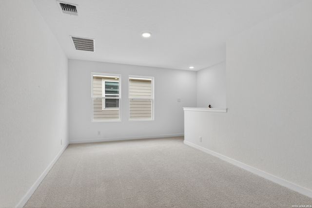 127 Peeps Ct., Adkins, TX 78101