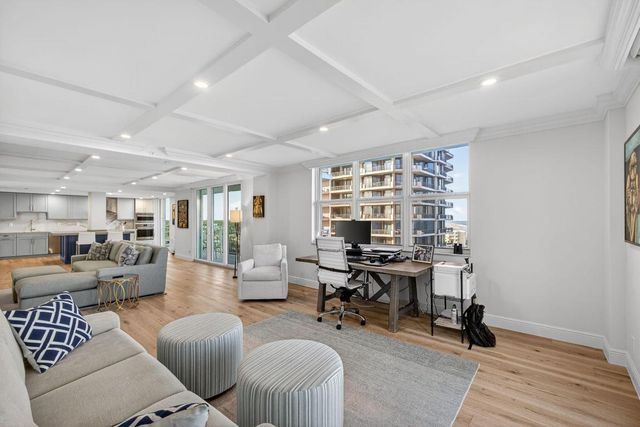 500 Ocean Drive E9c, Juno Beach, FL 33408