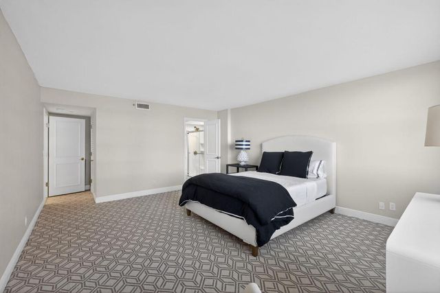 500 Ocean Drive E9c, Juno Beach, FL 33408