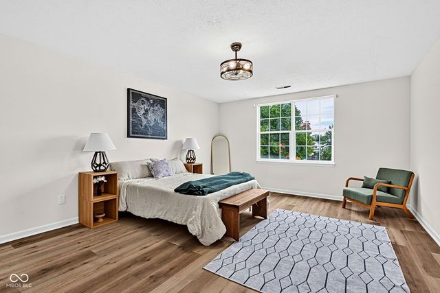 11532 Glenn Abbey Lane, Indianapolis, IN 46235