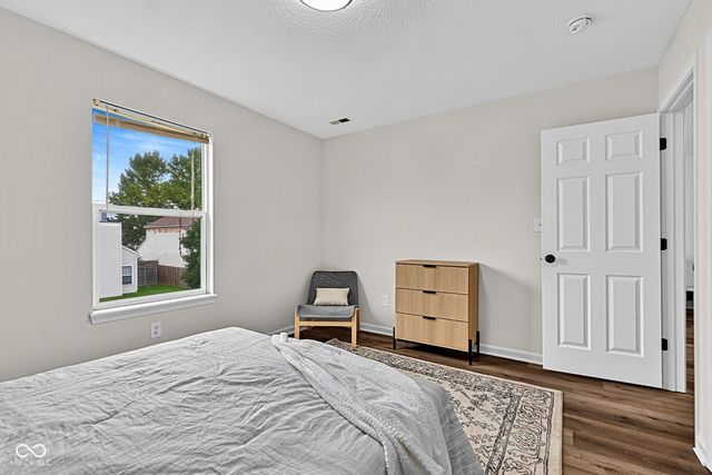 11532 Glenn Abbey Lane, Indianapolis, IN 46235