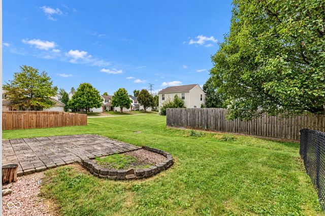 11532 Glenn Abbey Lane, Indianapolis, IN 46235