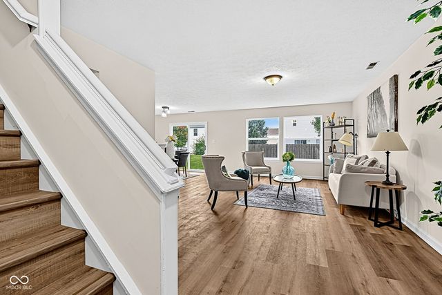 11532 Glenn Abbey Lane, Indianapolis, IN 46235
