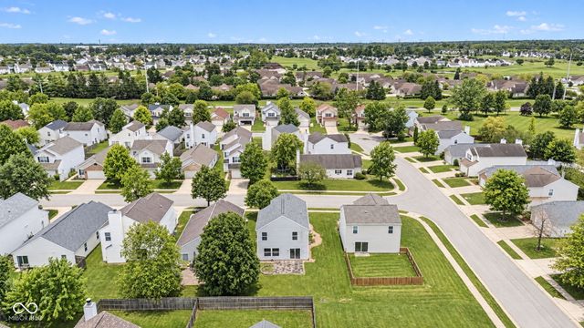 11532 Glenn Abbey Lane, Indianapolis, IN 46235