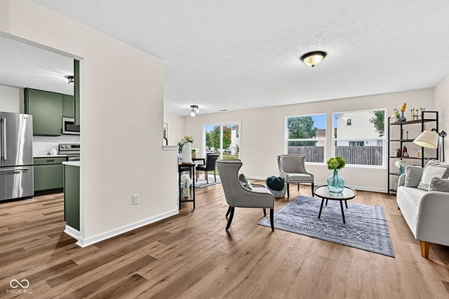 11532 Glenn Abbey Lane, Indianapolis, IN 46235