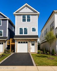 32 Oceanview Avenue, Keansburg, NJ 07734