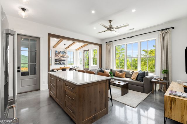 714 Sonya Road, Clayton, GA 30525