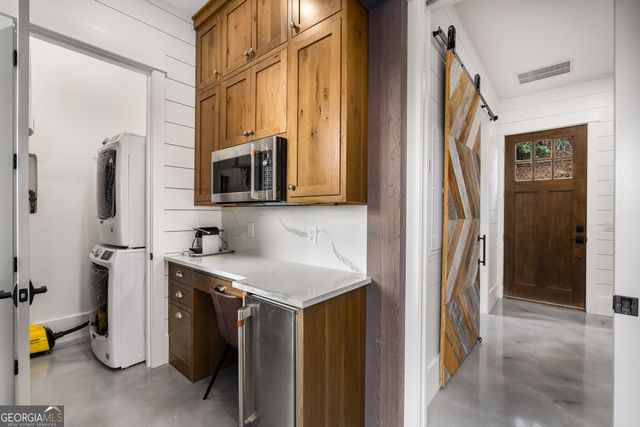 714 Sonya Road, Clayton, GA 30525