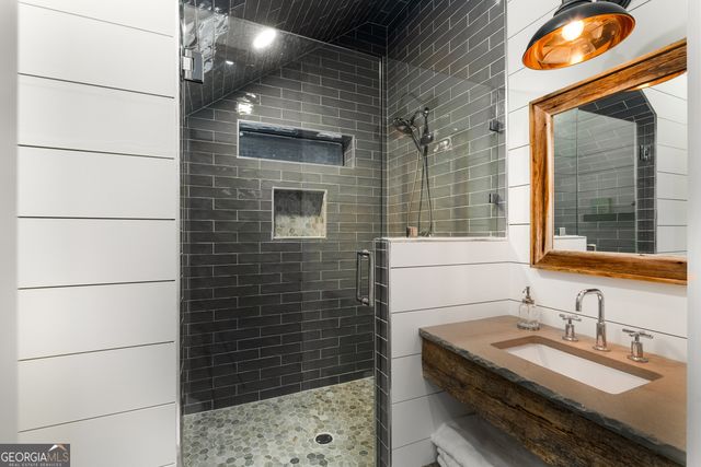 714 Sonya Road, Clayton, GA 30525