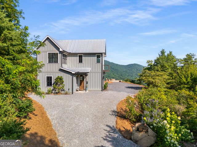 714 Sonya Road, Clayton, GA 30525