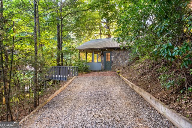 714 Sonya Road, Clayton, GA 30525