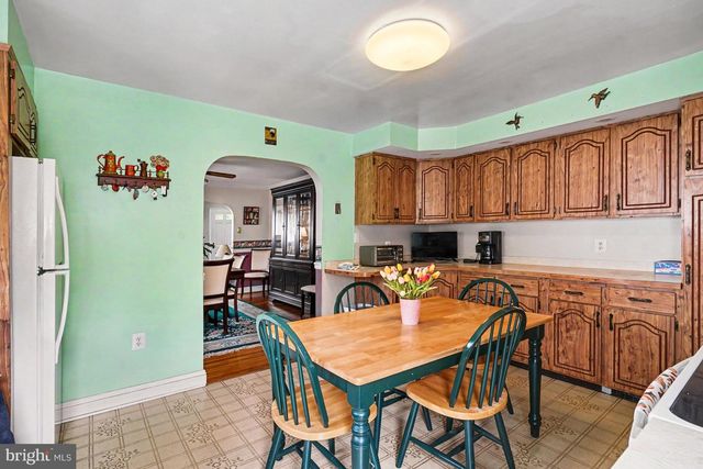 484 FRUIT FARM RD, Royersford, PA 19468