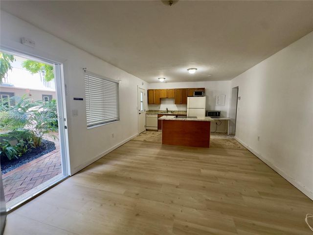 3242 Mary Street S115, Miami, FL 33133