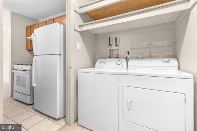 1602 WOODHOLLOW DR, Marlton, NJ 08053