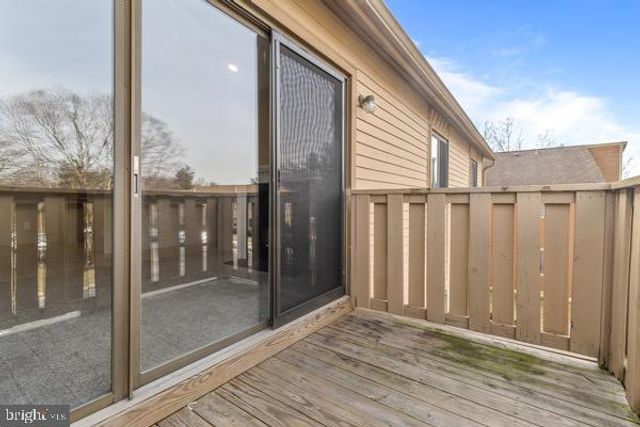 1602 WOODHOLLOW DR, Marlton, NJ 08053